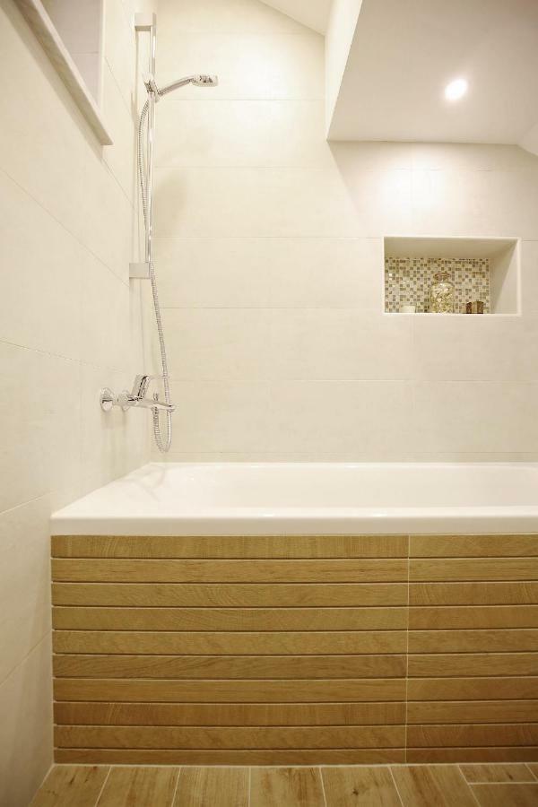 Apartman Baredine 마슬레니차 외부 사진